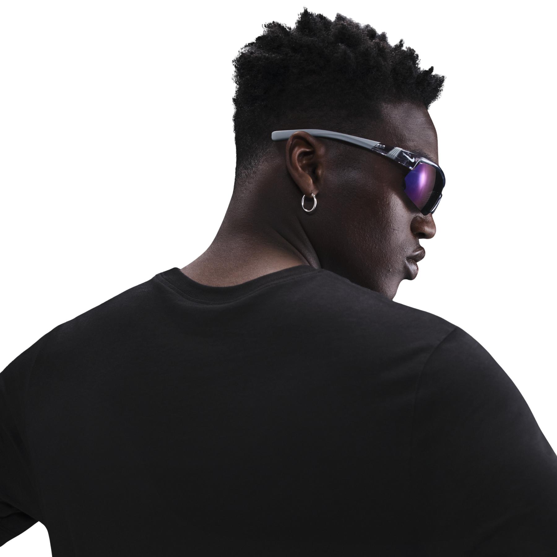 product/n/i/nike_hq8408-010_black_1.jpg