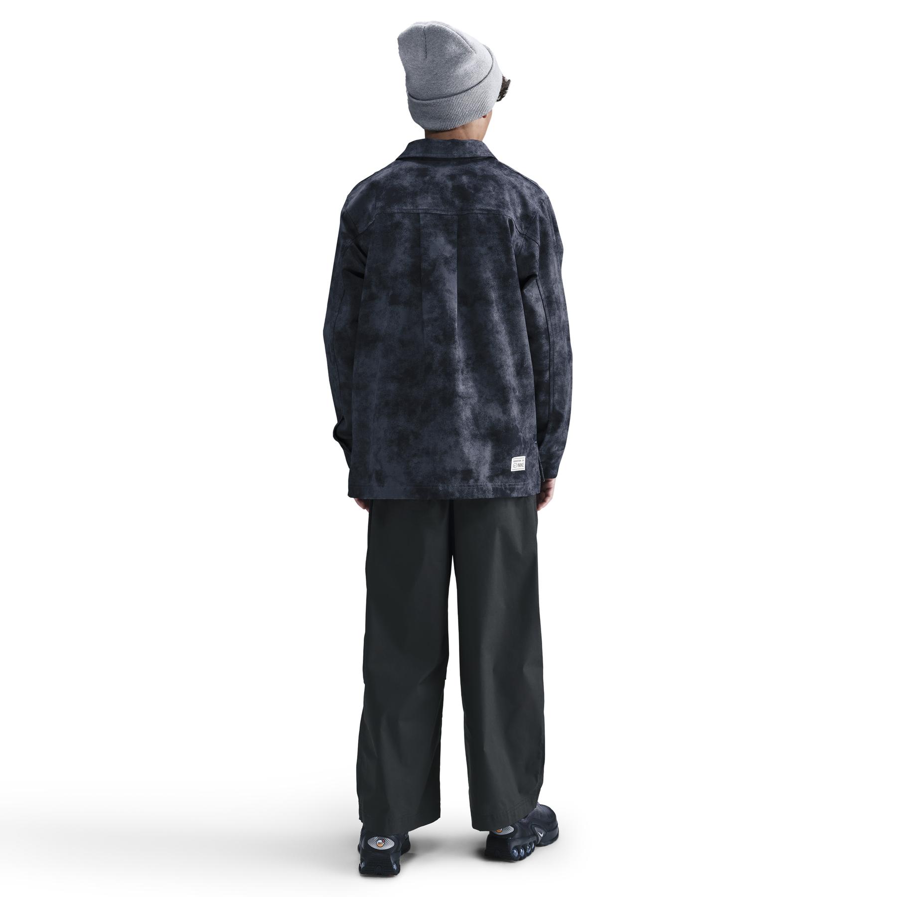 product/n/i/nike_hq8889-010_black-white_2.jpg