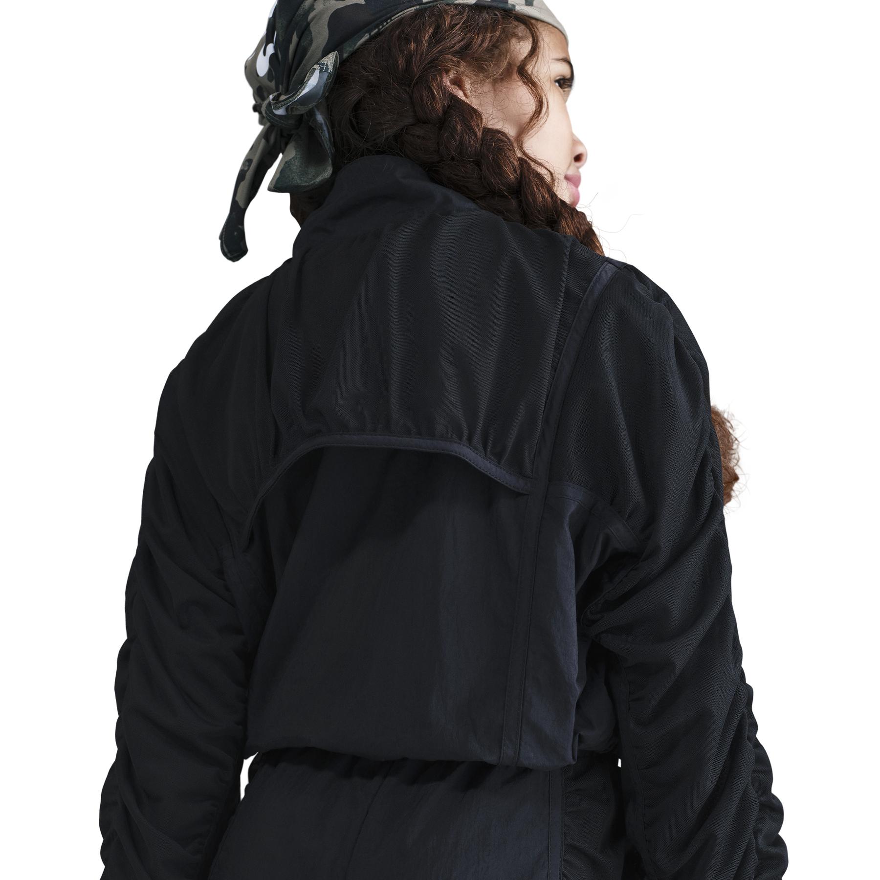 product/n/i/nike_hq9459-010_black-white_7.jpg