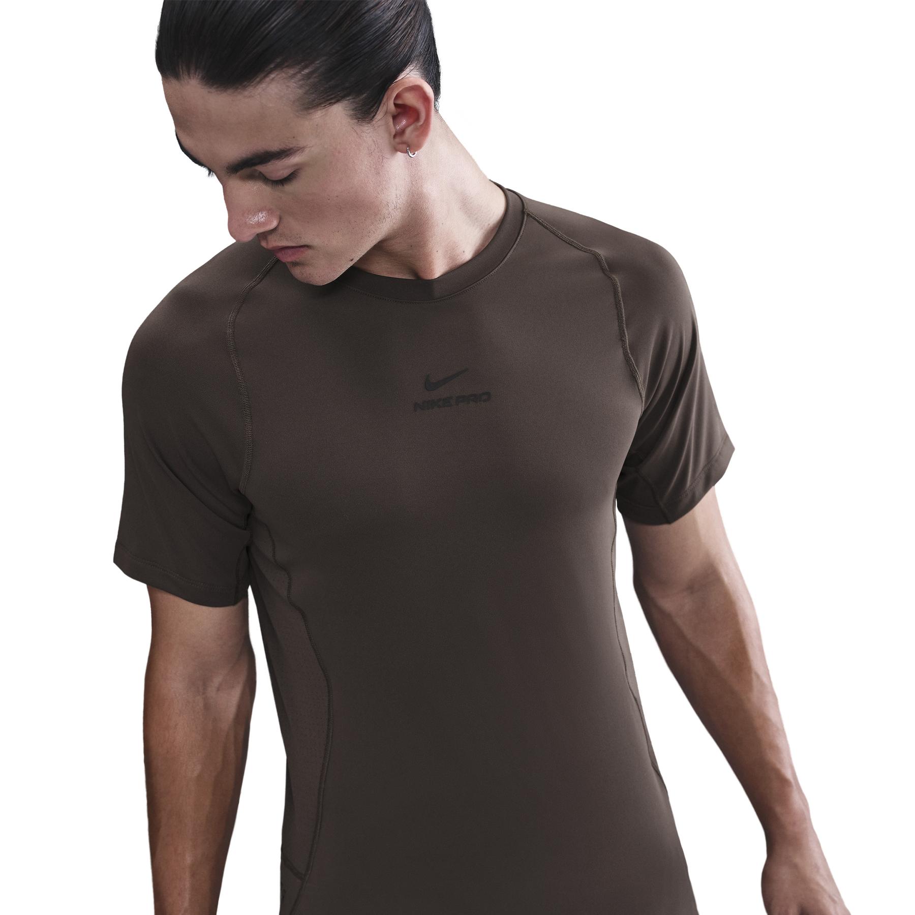 product/n/i/nike_hv0409-237_baroque-brown-black_3.jpg