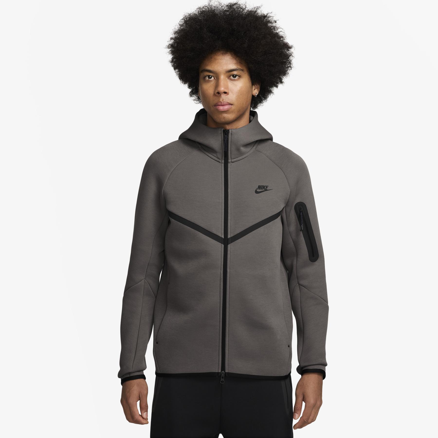 product/n/i/nike_hv0949-289_cave-stone-black_4.jpg