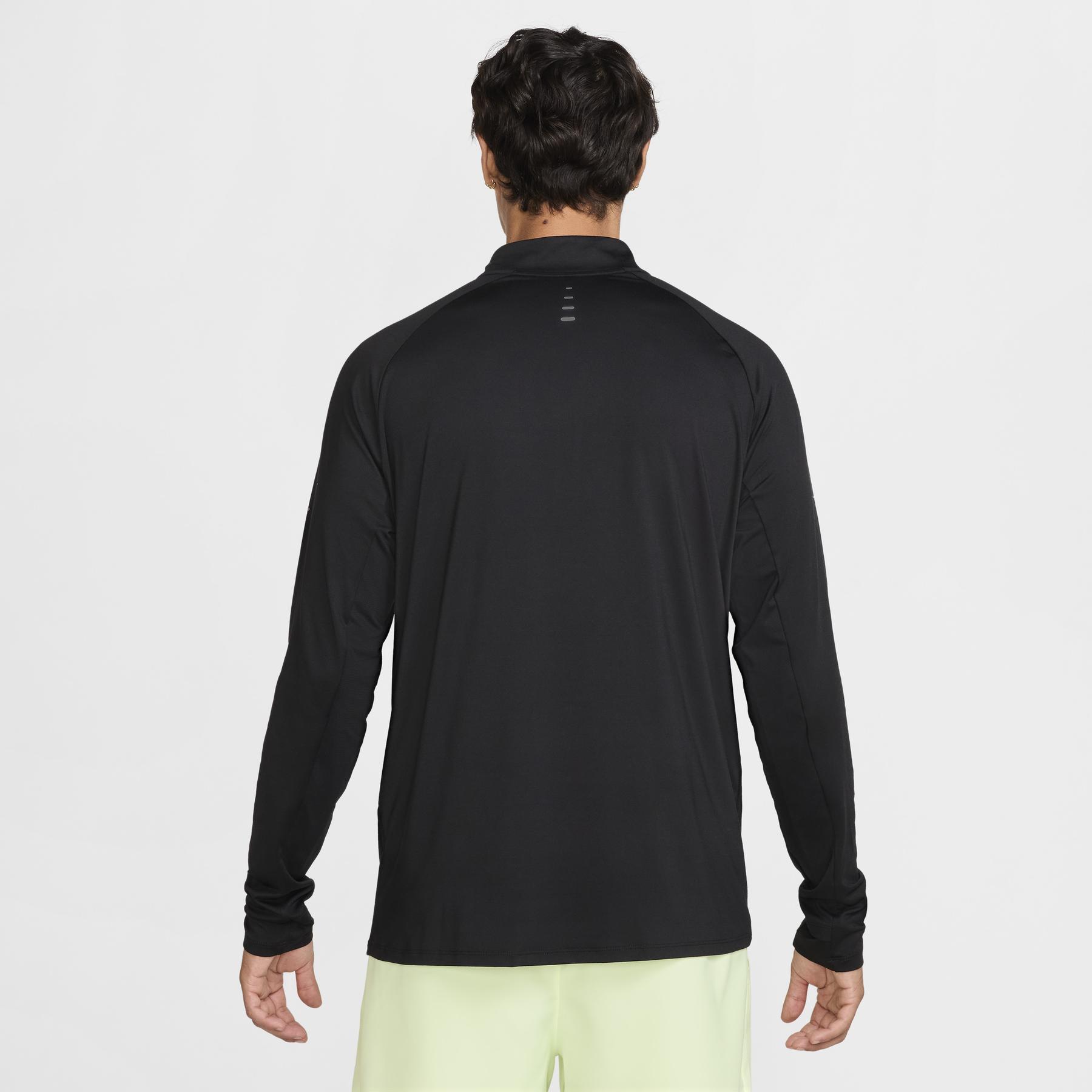product/n/i/nike_hv2180-010_noir_8.jpg