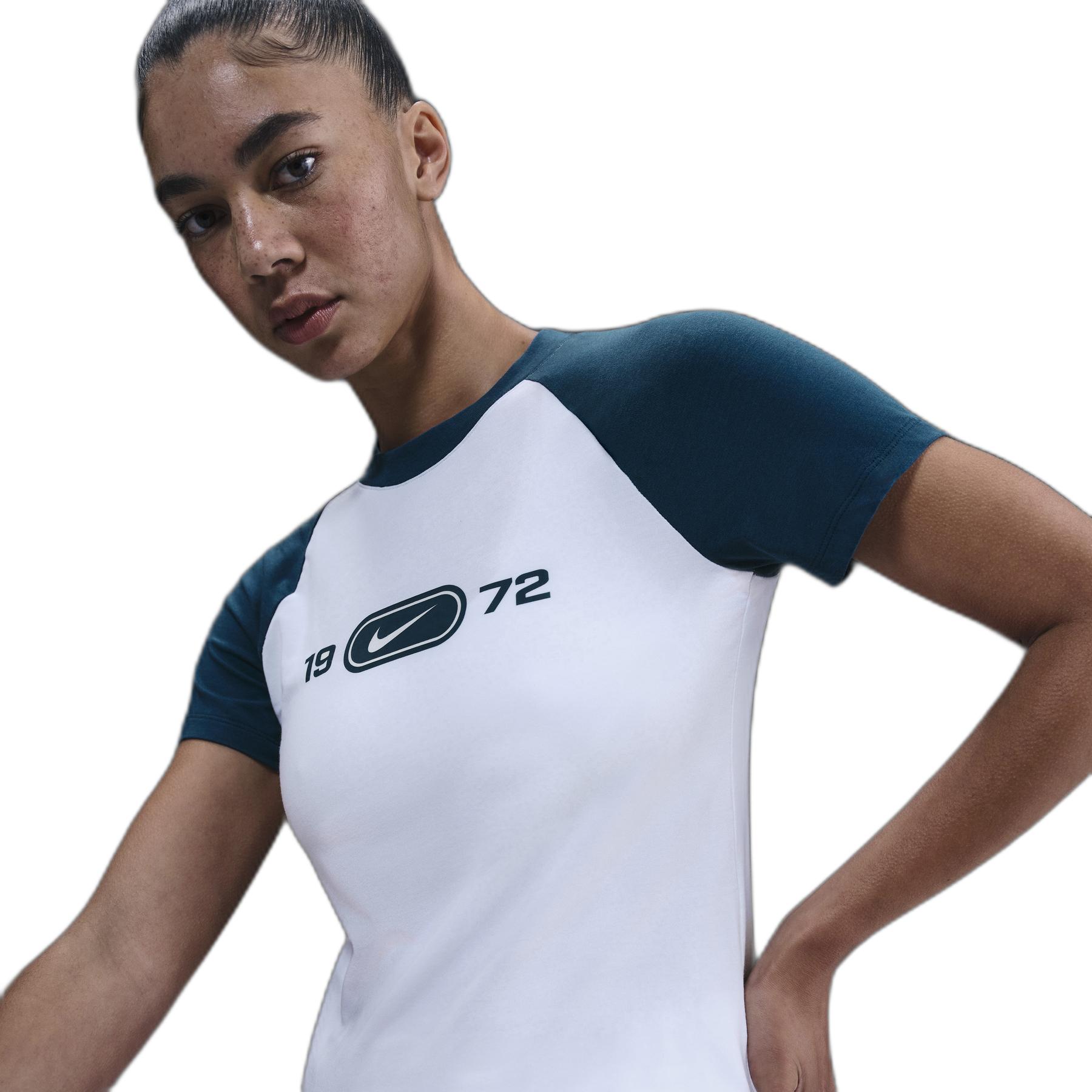 product/n/i/nike_hv4992-100_white-blue-force_2.jpg