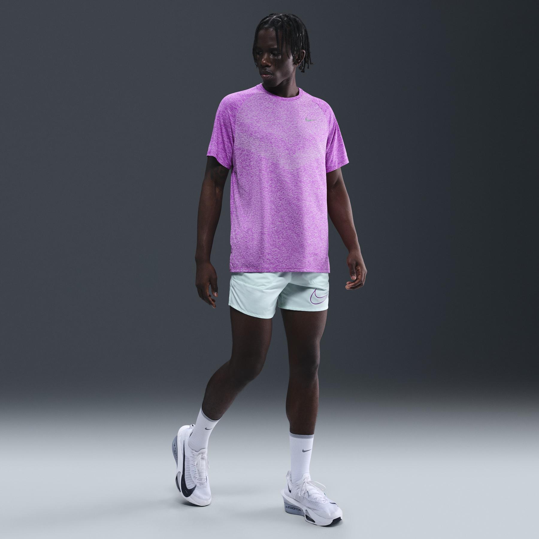 product/n/i/nike_hv5203-551_vivid-purple-htr-reflective-silv_6.jpg