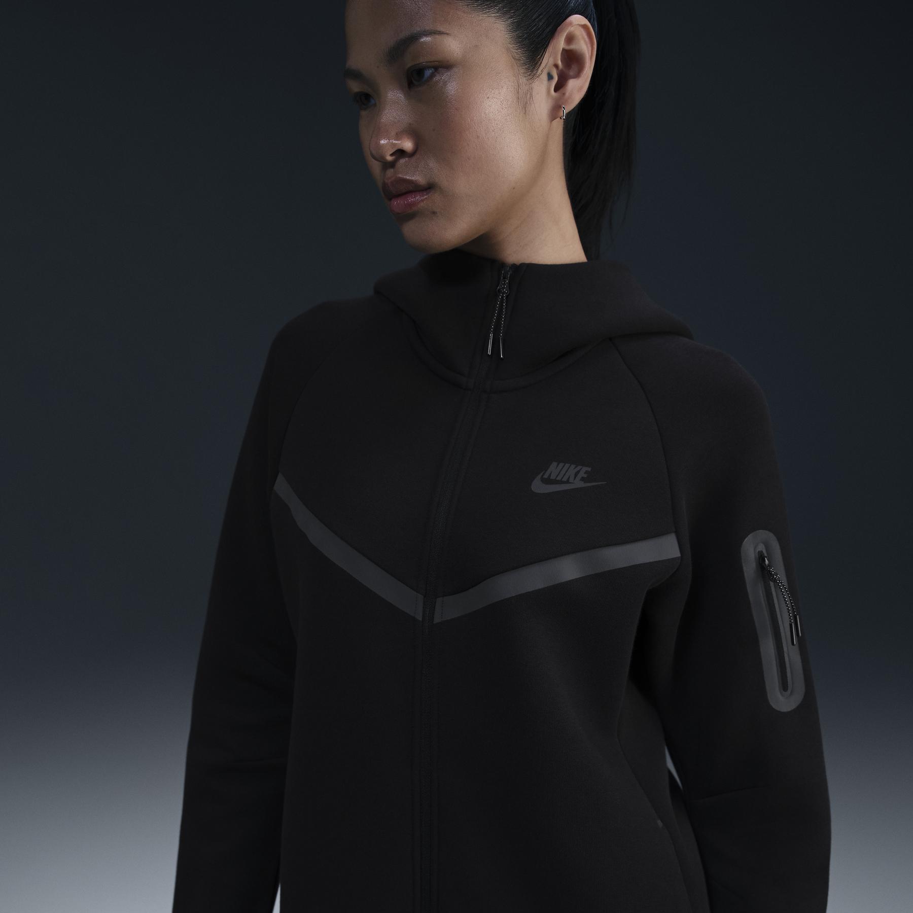 product/n/i/nike_hv6747-010_black-black_4.jpg