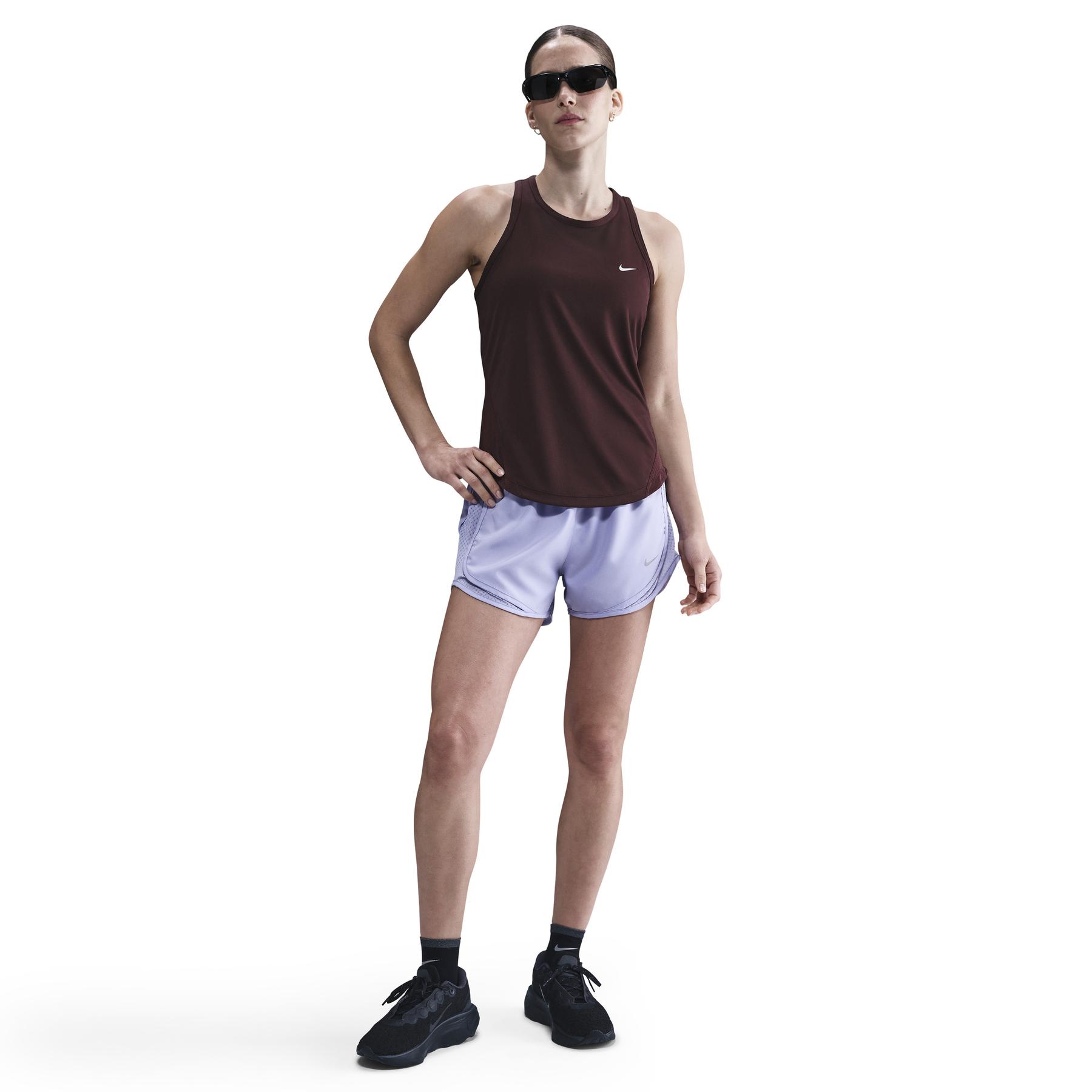 product/n/i/nike_hv8910-652_burgundy-crush-reflective-silv_1.jpg