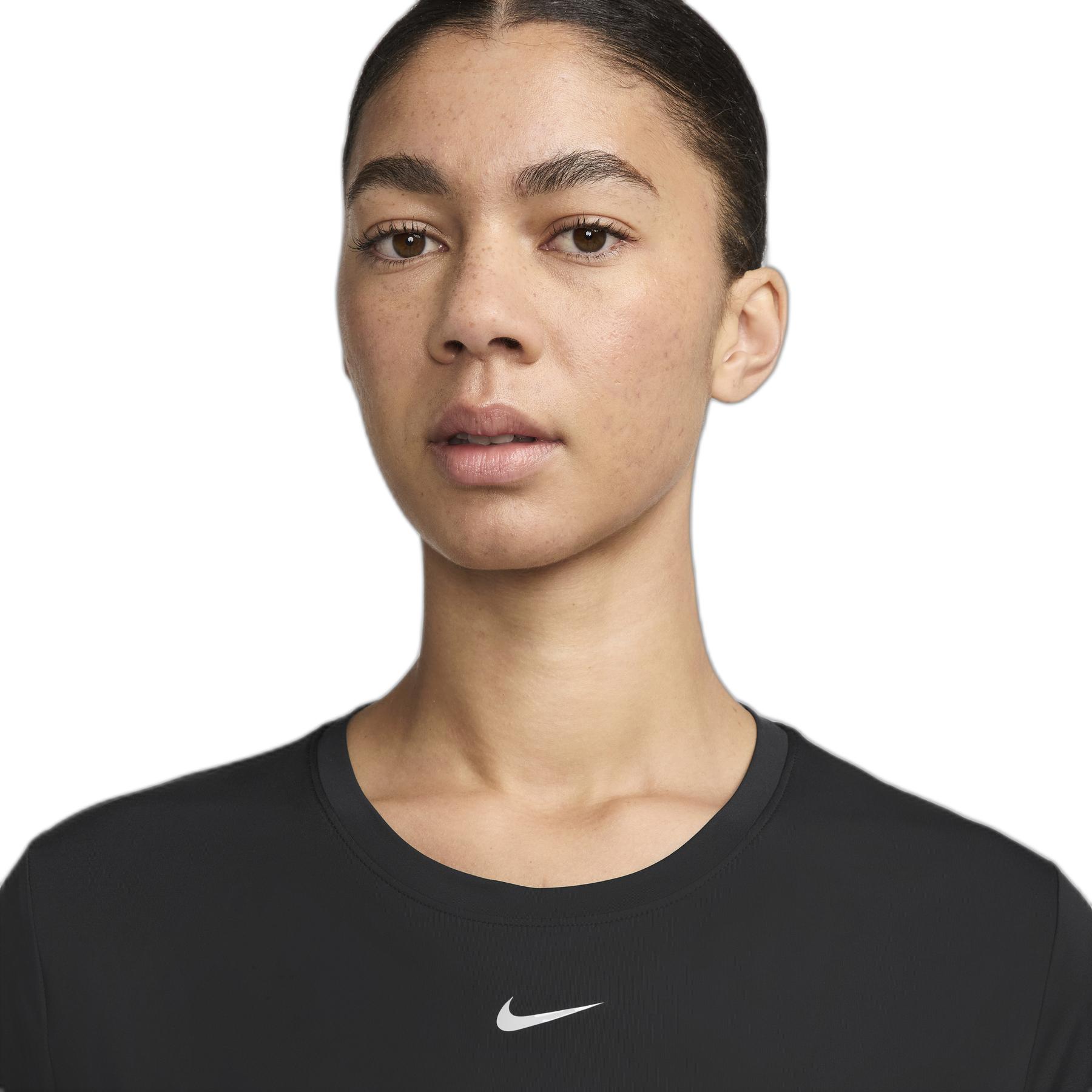 product/n/i/nike_ib9408-010_noir-blanc_1.jpg