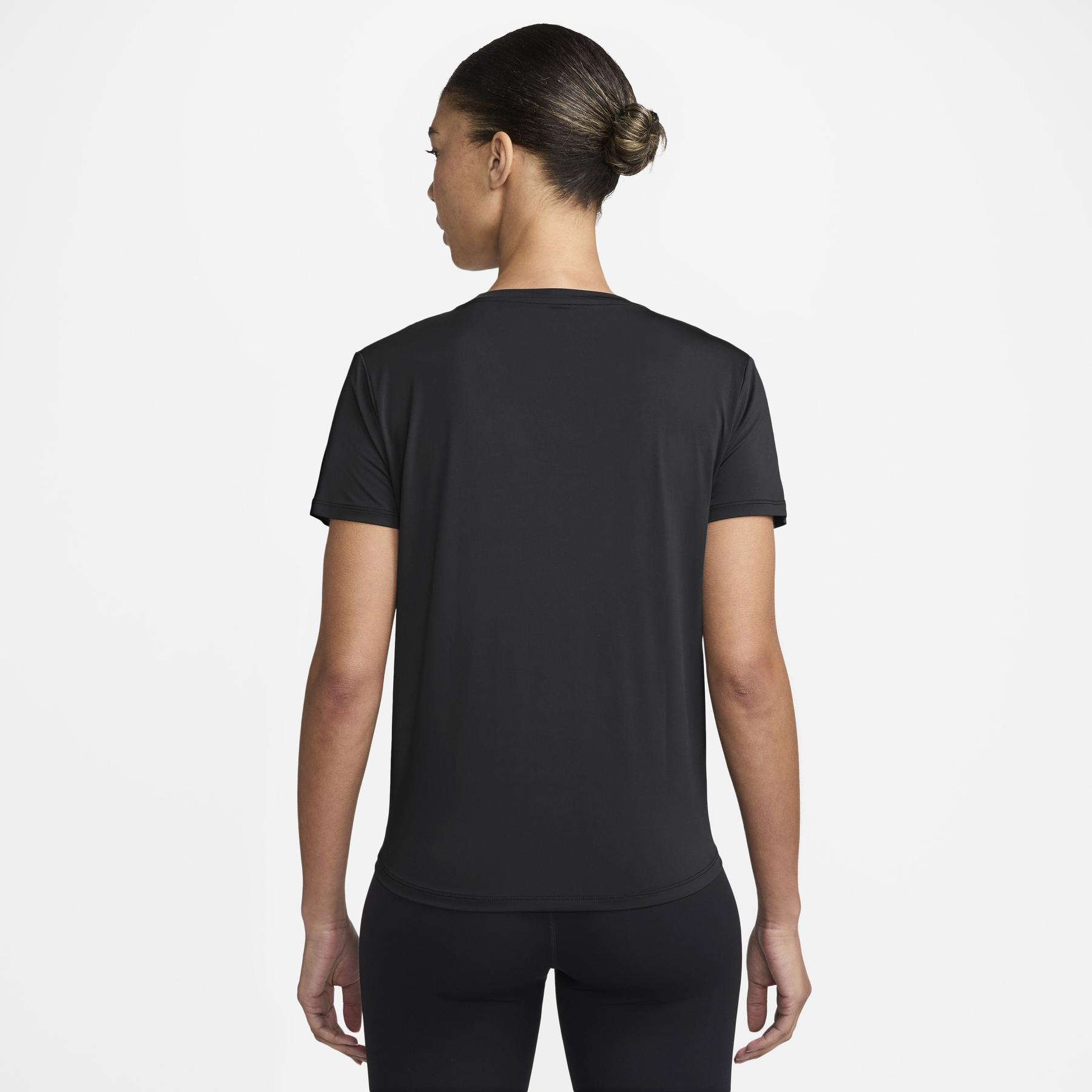 product/n/i/nike_ib9408-010_noir-blanc_5.jpg
