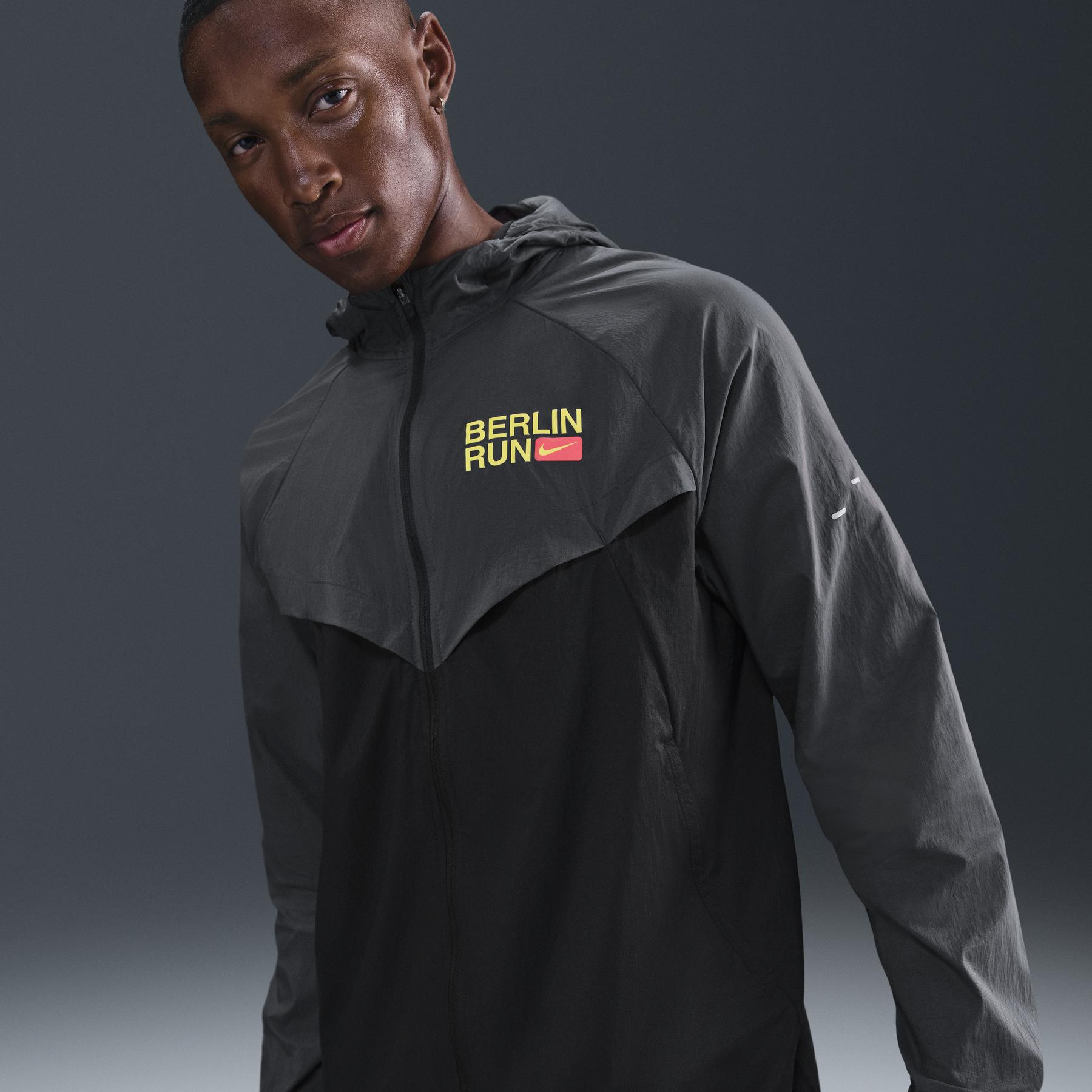 product/n/i/nike_ih4068-010_black-anthracite-lightening_3.jpg