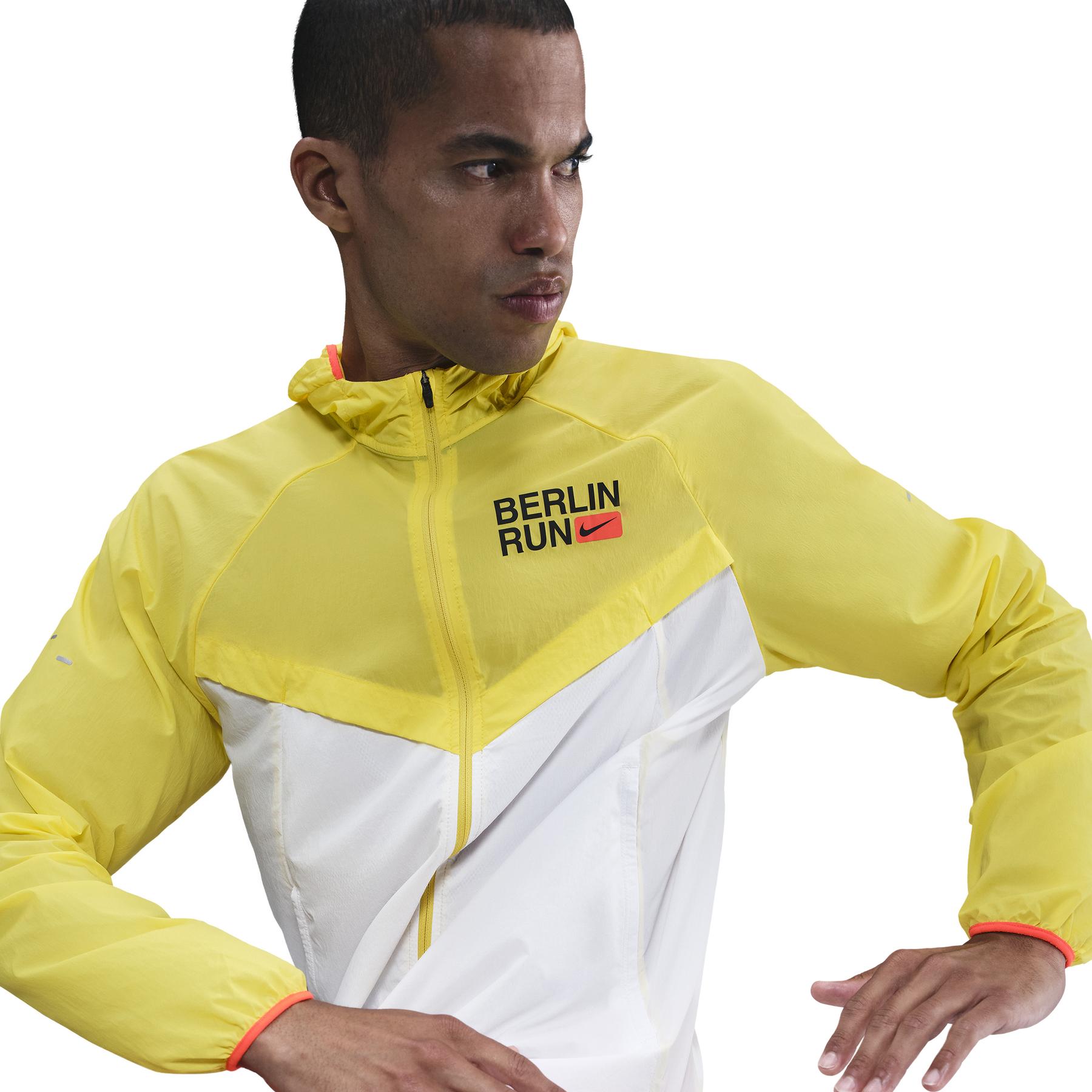product/n/i/nike_ih4068-100_white-lightening-bright-crimson_1.jpg