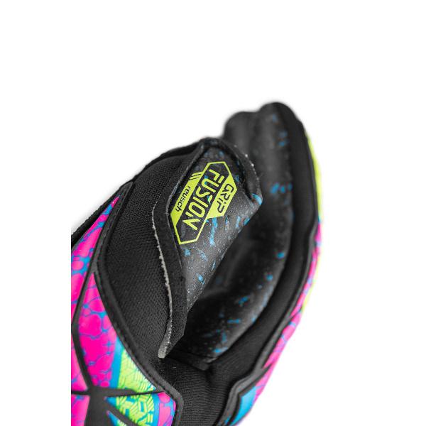 product/r/e/reusch_5470979-7052_black-safety-yellow-blck_7.jpg