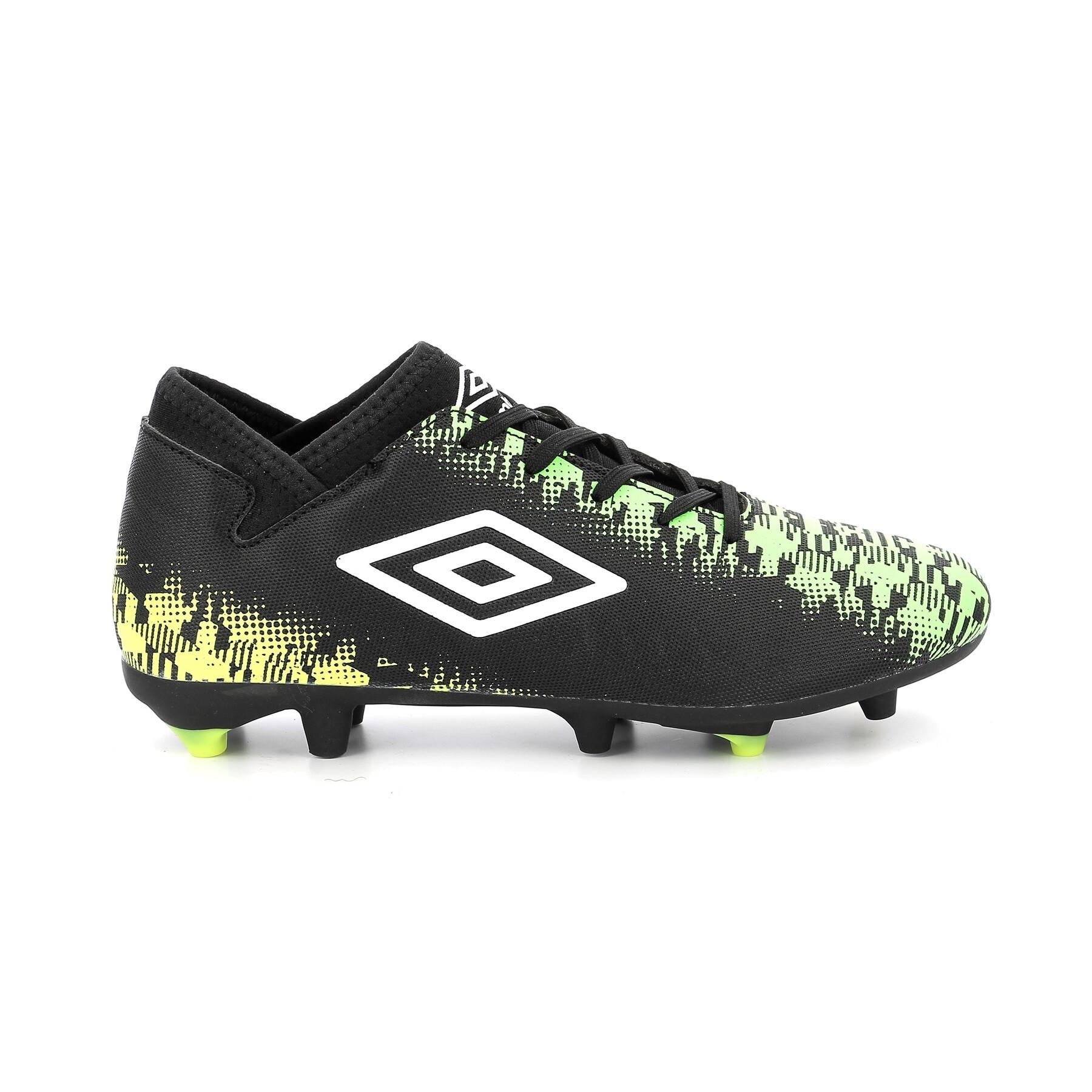 product/u/m/umbro_962420-40-84_noir_2.jpg