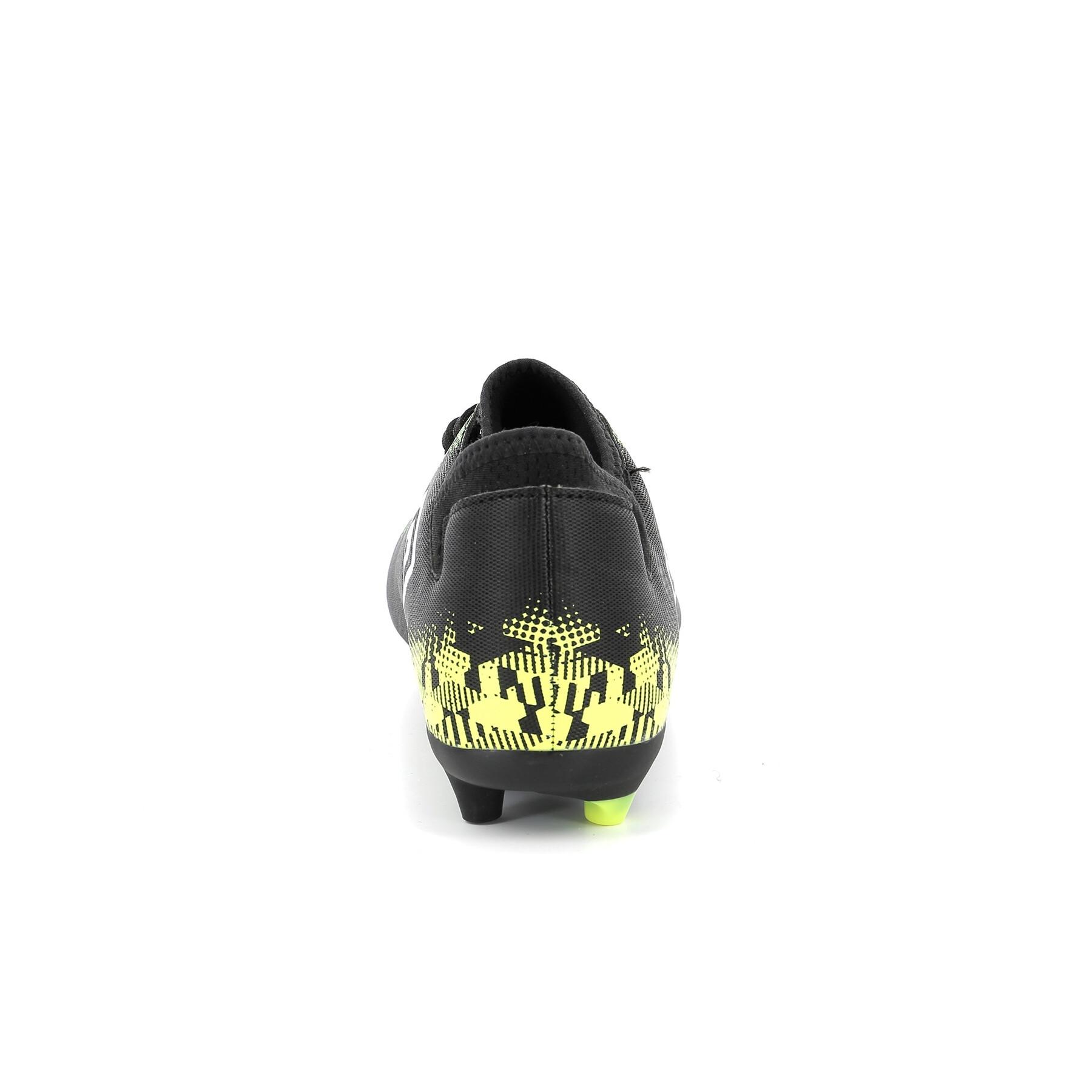product/u/m/umbro_962420-40-84_noir_3.jpg