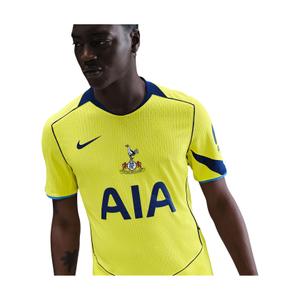 product/2/0/2025_09_nike_hm3199-741_5.jpg