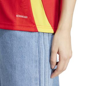 product/a/d/adidas_ip9352_8_apparel_on_model_detail_view_1_white-nw052924.jpg