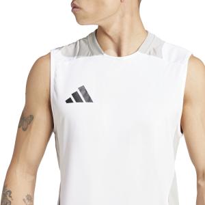 product/a/d/adidas_ir5479_10_apparel_on_model_detail_view_2_white.jpg