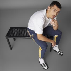 product/a/d/adidas_it3856_16_apparel_photography_heromrktng_view_9.jpg