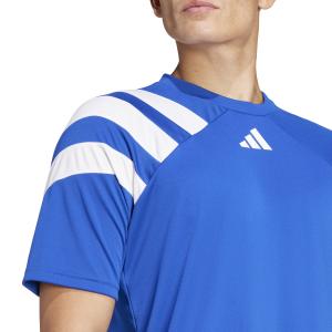 product/a/d/adidas_it5656_8_apparel_on_model_detail_view_1_white.jpg