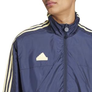product/a/d/adidas_iw3579_7_apparel_on_model_detail_view_1_white.jpg