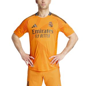 product/a/d/adidas_iz1642_5_apparel_on_model_front_view_white.jpg