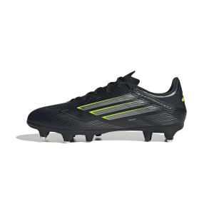 product/a/d/adidas_jh7730_4_footwear_photography_side_medial_center_view_white-nw091625.jpg
