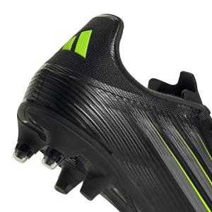 product/a/d/adidas_jh7730_7_footwear_photography_detail_view_1_white-nw091625.jpg