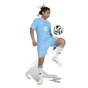 product/a/d/adidas_jn8479_6_apparel_on_model_walking_view_white.jpg