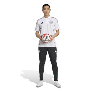 product/a/d/adidas_jp1762_5_apparel_on_model_standard_outfit_view_white.jpg