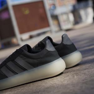 product/a/d/adidas_jp9671_22_footwear_photography_heromrktng_view_9-nw091625.jpg