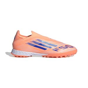 jr9329-chaussures-de-football-sans-lacets-adidas-f50-pro-tf-beaora-lucblu-ftwwht