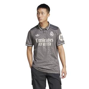 product/a/d/adidas_jx2119_3_apparel_on_model_standard_view_white-nw111924.jpg