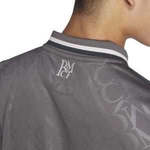 product/a/d/adidas_jx2119_7_apparel_on_model_detail_view_1_white-nw111924.jpg