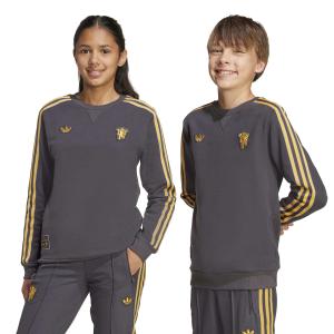 product/a/d/adidas_jy1080_8_apparel_on_model_standard_unisex_pair_shot_white.jpg