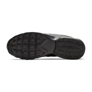 product/n/i/nike_749680-001-phsuh000.jpg