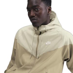 da0001-297-veste-de-survetement-nike-heritage-essentials-windrunner-parachute-beige-lt-khaki-white