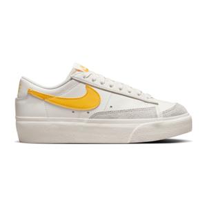 dj0292-111-baskets-femme-nike-blazer-low-platform-blanc-casse-vivid-sulfur-blanc-orange-gris