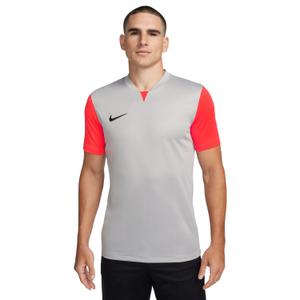 dr0933-052-maillot-nike-dri-fit-trophy-v-gris-rouge-cramoisi-noir
