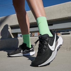 product/n/i/nike_dv3865-001-phsym001.jpg