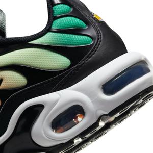 product/n/i/nike_dz3670-001-phsyd002.jpg