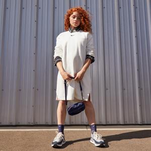 product/n/i/nike_dz6754-001-phsym001.jpg