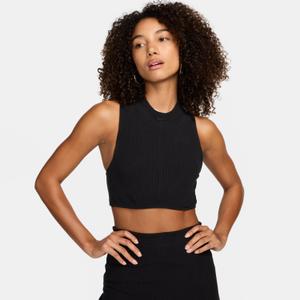 fn3677-010-debardeur-crop-femme-nike-chill-knit-black-black