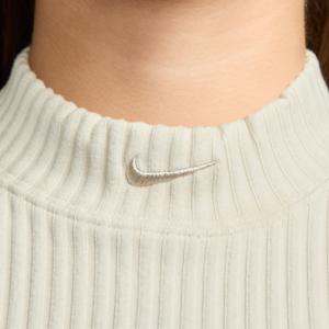 product/n/i/nike_fn3677-104-phsym003.jpg