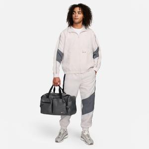 product/n/i/nike_fn7687-104-phsym004.jpg