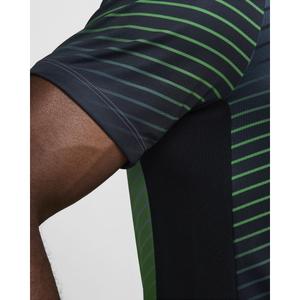 product/n/i/nike_fq9038-065_gris-froid-vert-noir-blanc_6.jpg