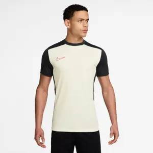hj3791-133-maillot-nike-dri-fit-sail-black-university-red
