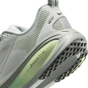 product/n/i/nike_hm6803-002_light-silver-college-grey-barely-volt_9.jpg