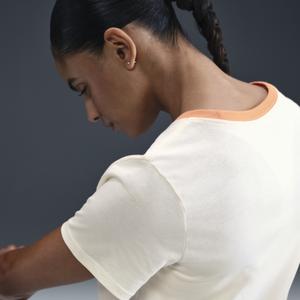 product/n/i/nike_hq8455-110_pale-ivory_4.jpg