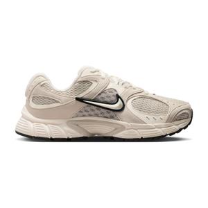 ii6294-100-baskets-femme-nike-v5-rnr-lt-orewood-brn-pale-ivory-black