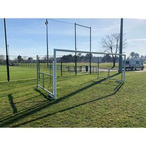 s12068-but-de-foot-a-8-rabattable-avec-mats-arriere-en-acier-galvanise-sodex-sport-blanc-2-1x6-0-m